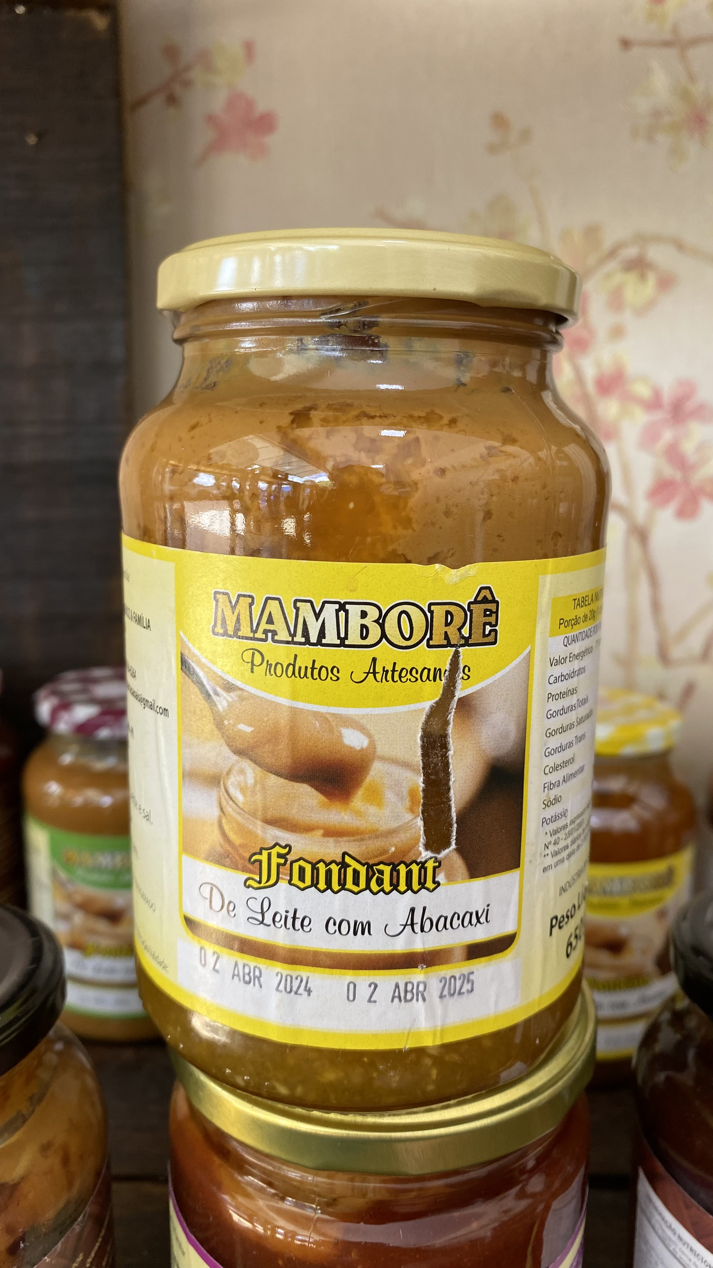 Doce de leite c/ abacaxi de 650g